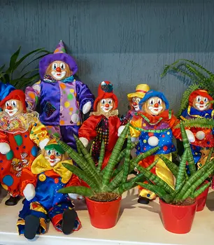 Karneval_Clown_Sammlung_Pailletten.jpg